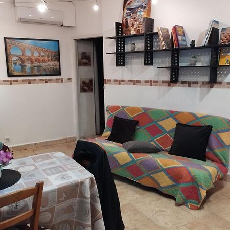 Tres Bel Appartement Cosy Et Chaleureux A Ним Екстериор снимка