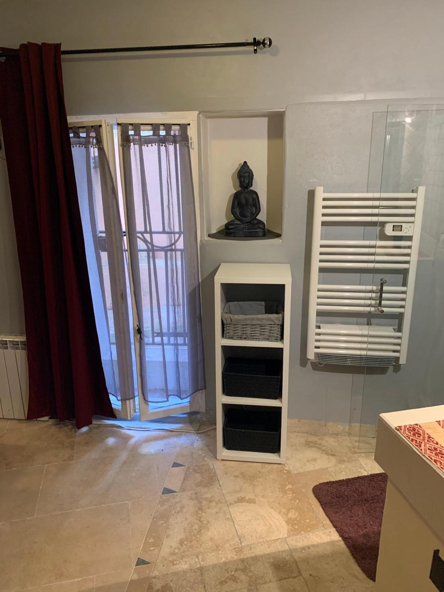 Tres Bel Appartement Cosy Et Chaleureux A Ним Екстериор снимка